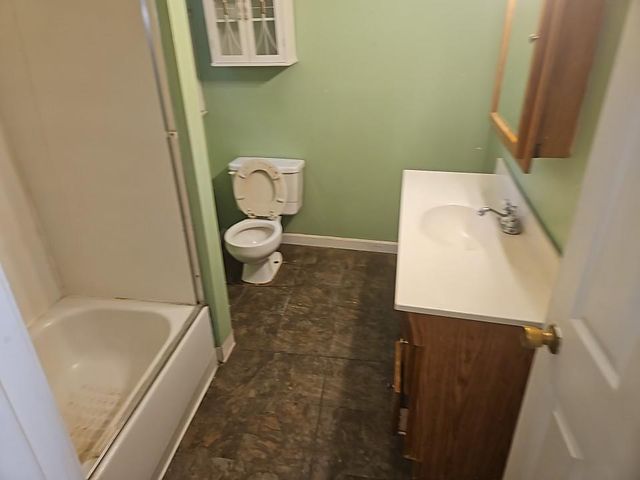 1069 Seminole Avenue, West Saint Paul, MN 55118