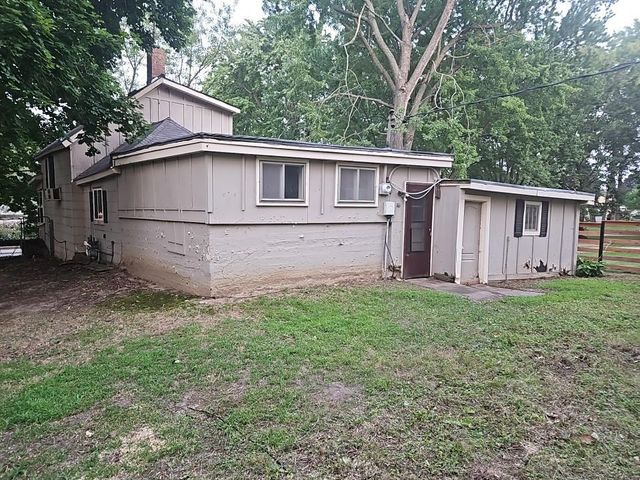 1069 Seminole Avenue, West Saint Paul, MN 55118