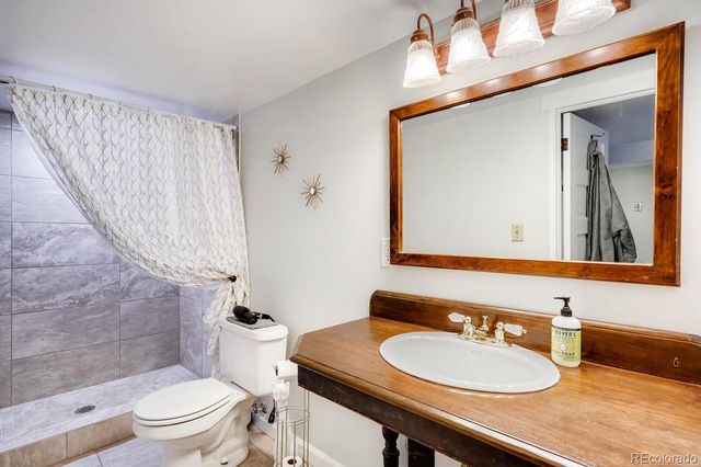 517 Josephine Street, Denver, CO 80206