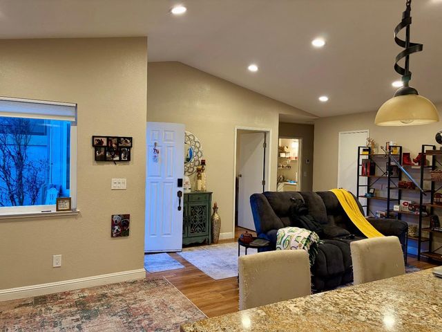 1086 Big Sur Drive, San Jose, CA 95120