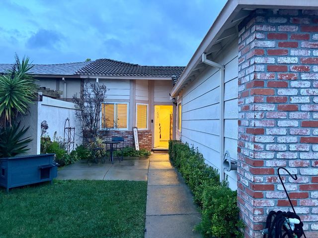 1086 Big Sur Drive, San Jose, CA 95120