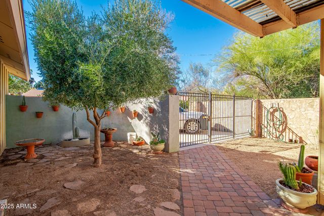 101 S MESQUITE Street, Wickenburg, AZ 85390