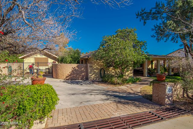 101 S MESQUITE Street, Wickenburg, AZ 85390