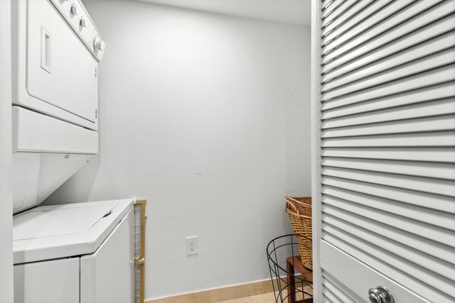 99 SE Mizner Boulevard 813, Boca Raton, FL 33432