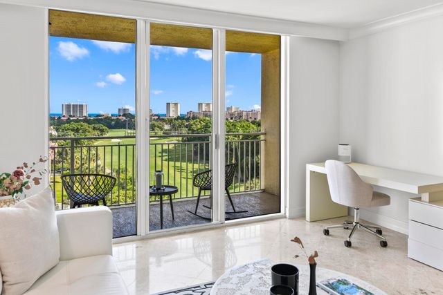 99 SE Mizner Boulevard 813, Boca Raton, FL 33432