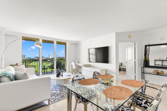 99 SE Mizner Boulevard 813, Boca Raton, FL 33432