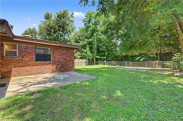 803 Gail Street, Springdale, AR 72762