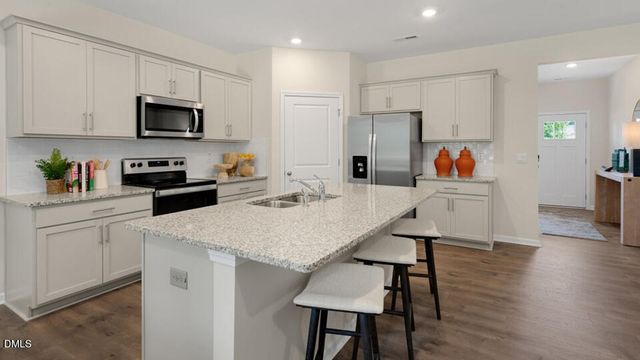 72 Hanging Elm Lane, Fuquay Varina, NC 27526