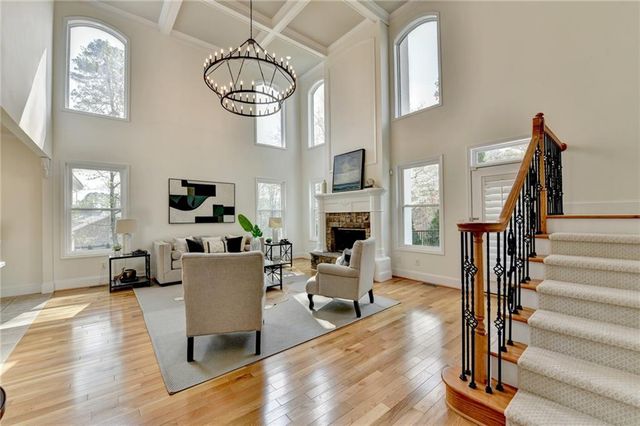 6336 Old Shadburn Ferry Road, Buford, GA 30518