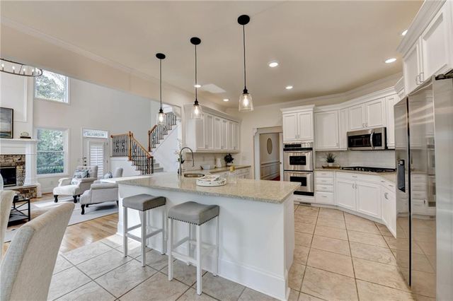 6336 Old Shadburn Ferry Road, Buford, GA 30518
