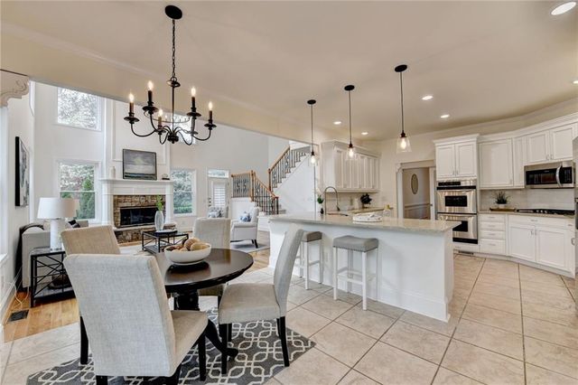 6336 Old Shadburn Ferry Road, Buford, GA 30518