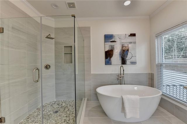 6336 Old Shadburn Ferry Road, Buford, GA 30518