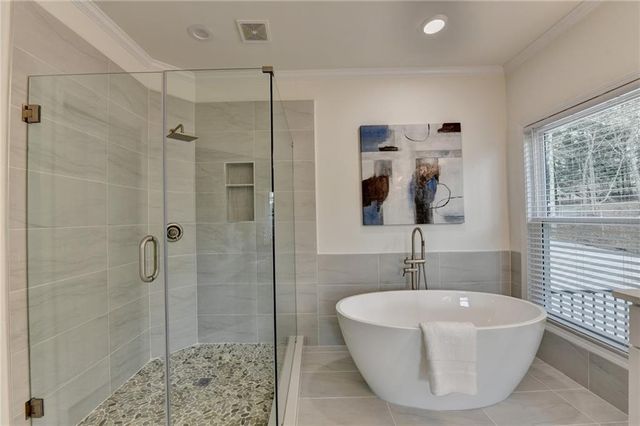 6336 Old Shadburn Ferry Road, Buford, GA 30518