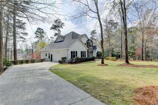 6336 Old Shadburn Ferry Road, Buford, GA 30518