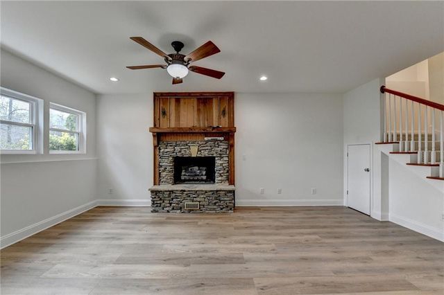 6336 Old Shadburn Ferry Road, Buford, GA 30518