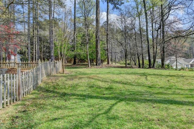 6336 Old Shadburn Ferry Road, Buford, GA 30518