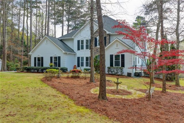 6336 Old Shadburn Ferry Road, Buford, GA 30518