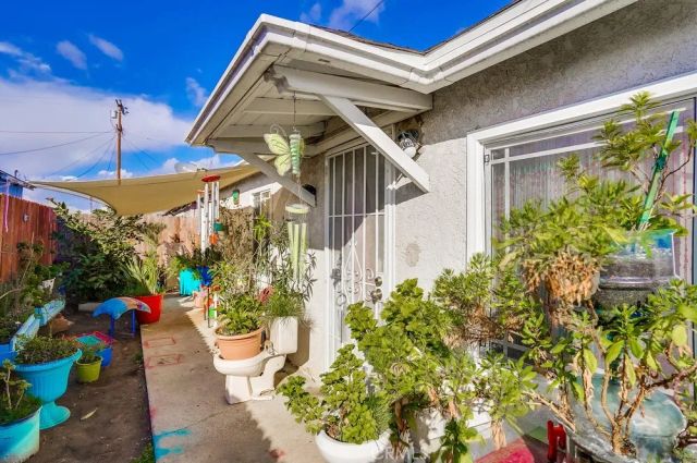 1627 Broad Avenue, Wilmington, CA 90744