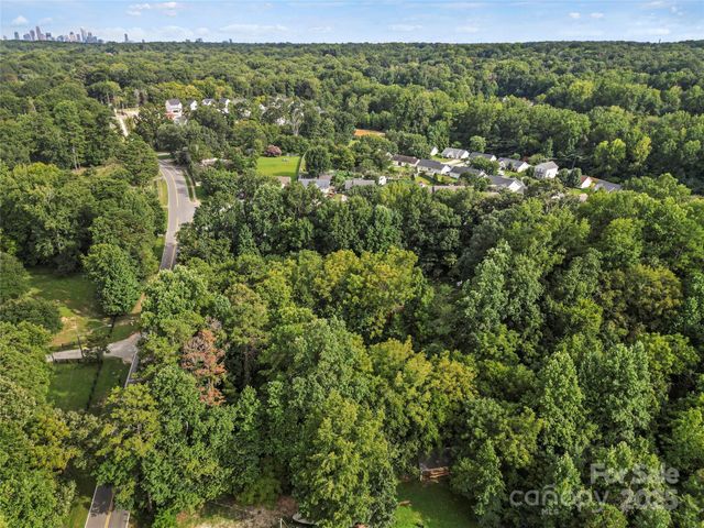 6109 Paw Creek Road, Charlotte, NC 28214