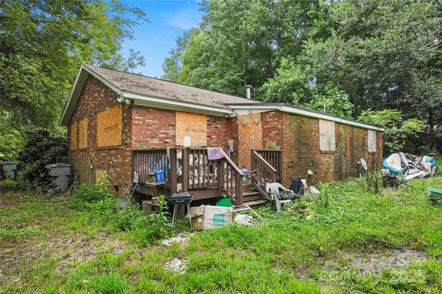 6109 Paw Creek Road, Charlotte, NC 28214