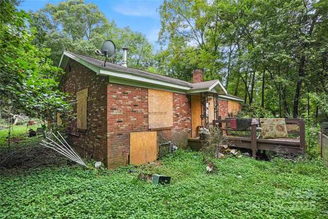 6109 Paw Creek Road, Charlotte, NC 28214