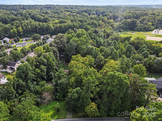 6109 Paw Creek Road, Charlotte, NC 28214
