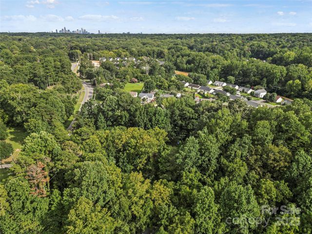 6109 Paw Creek Road, Charlotte, NC 28214