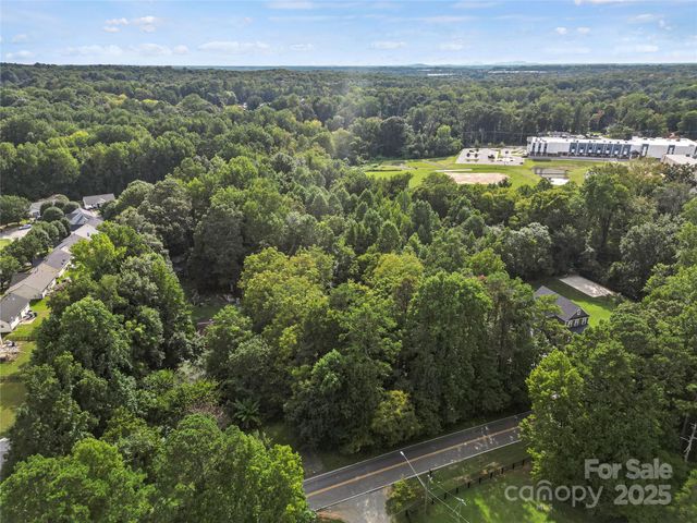 6109 Paw Creek Road, Charlotte, NC 28214