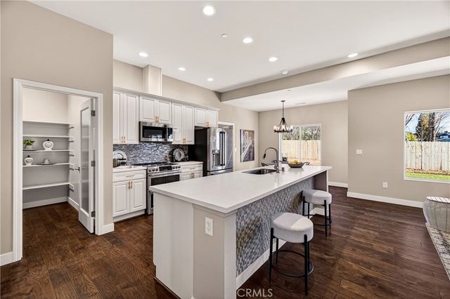 5700 Woodglen Drive, Paradise, CA 95969