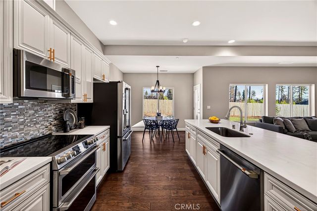 5700 Woodglen Drive, Paradise, CA 95969