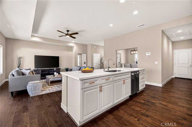 5700 Woodglen Drive, Paradise, CA 95969