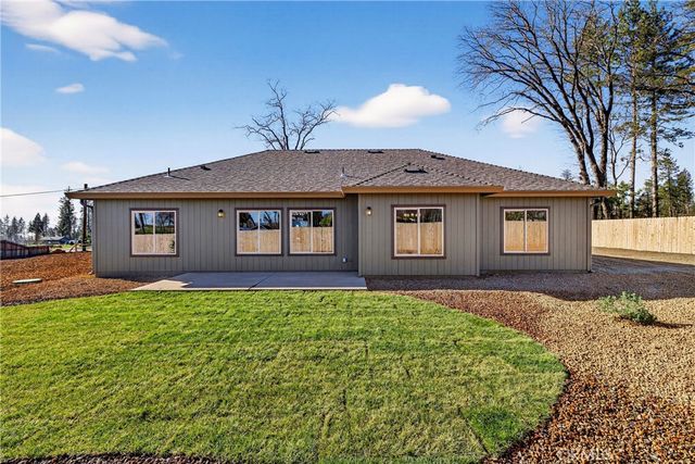 5700 Woodglen Drive, Paradise, CA 95969