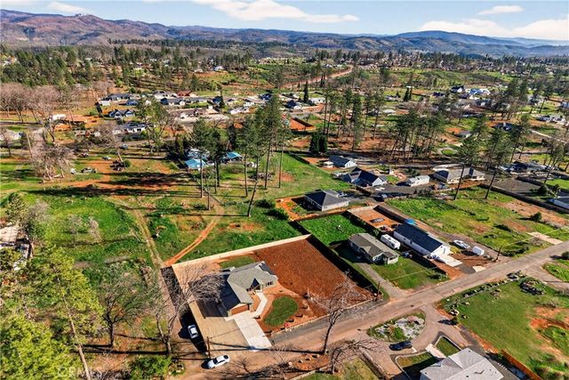 5700 Woodglen Drive, Paradise, CA 95969