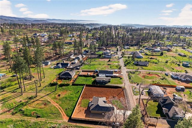 5700 Woodglen Drive, Paradise, CA 95969