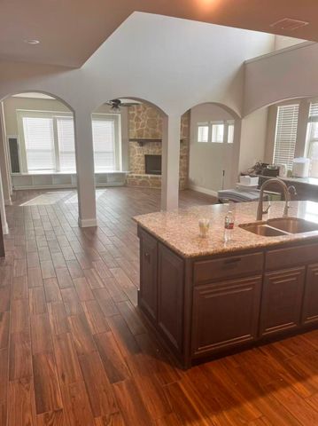 633 ridgewater Trail, Fort Worth, TX 76131