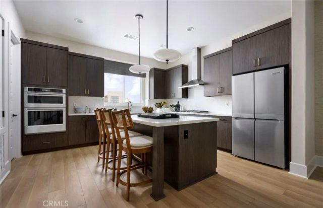175 Moody, Irvine, CA 92618