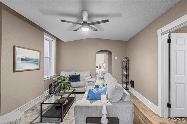 3308 Miami Street, St Louis, MO 63118