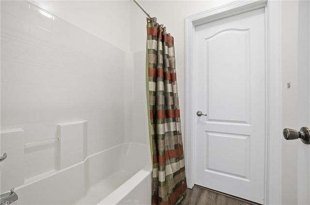 2306 Juniper LN, Suffolk, VA 23435