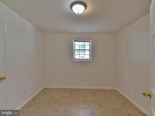 8600 SUMTER LN, Clinton, MD 20735