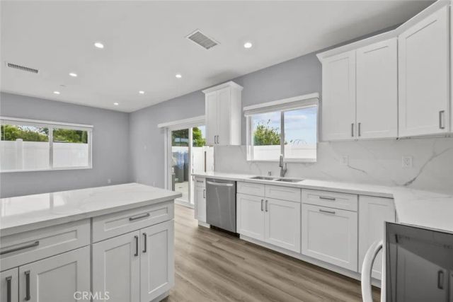15836 Eccles Street, North Hills, CA 91343