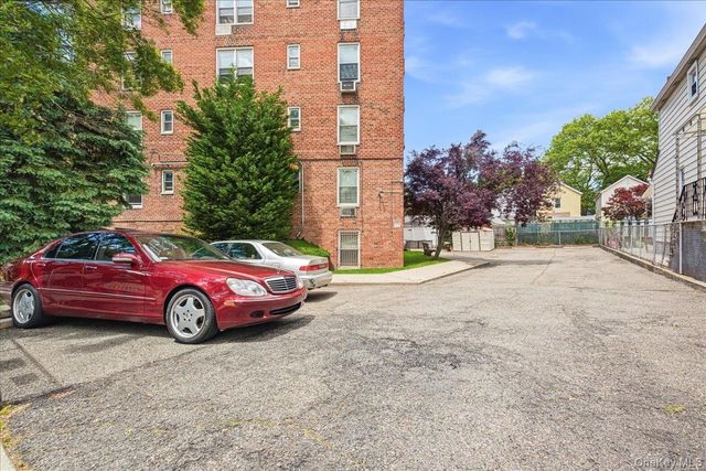 68-15 Selfridge Street 4F, Forest Hills, NY 11375