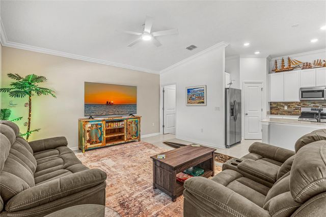 5317 DIAMONDLEAF DRIVE, Edgewater, FL 32141