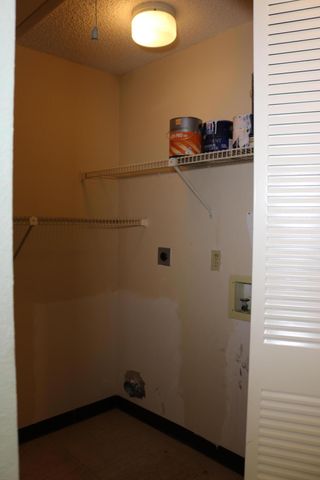 403 Springdale Circle, Palm Springs, FL 33461