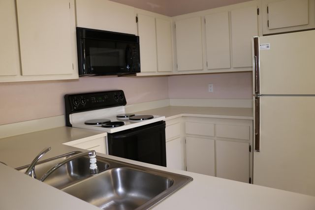 403 Springdale Circle, Palm Springs, FL 33461