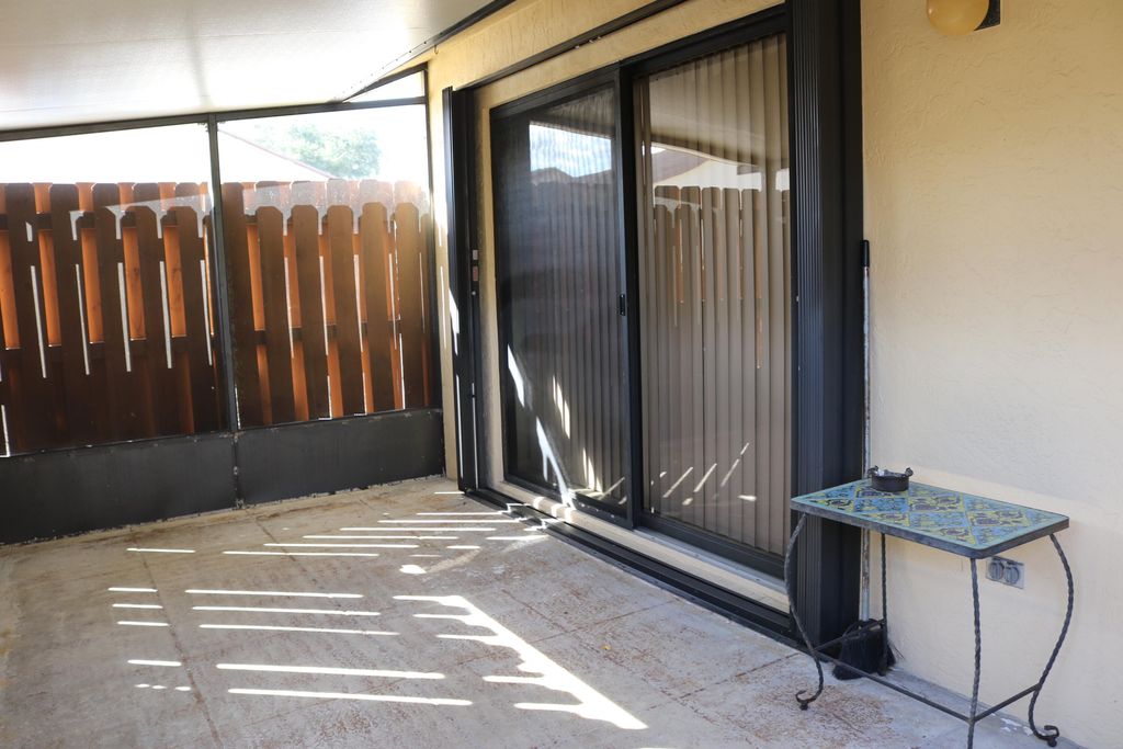 403 Springdale Circle, Palm Springs, FL 33461