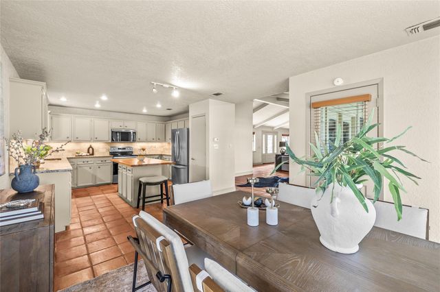 413 Silver SPUR, Horseshoe Bay, TX 78657