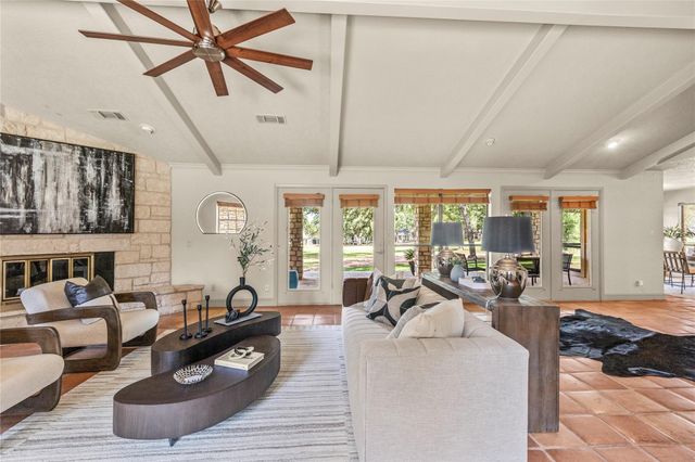413 Silver SPUR, Horseshoe Bay, TX 78657