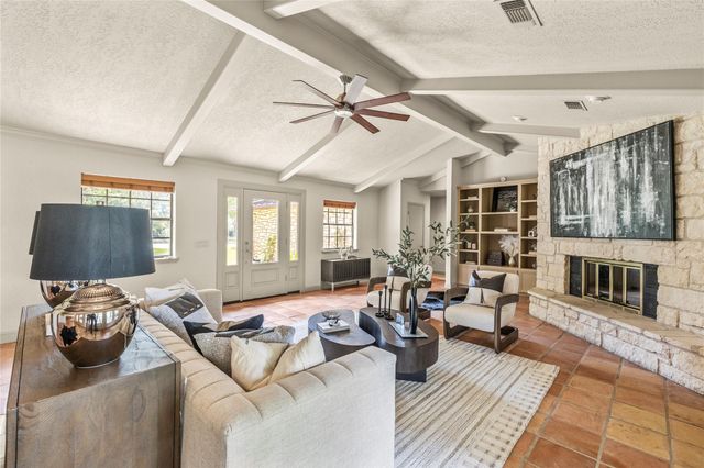 413 Silver SPUR, Horseshoe Bay, TX 78657
