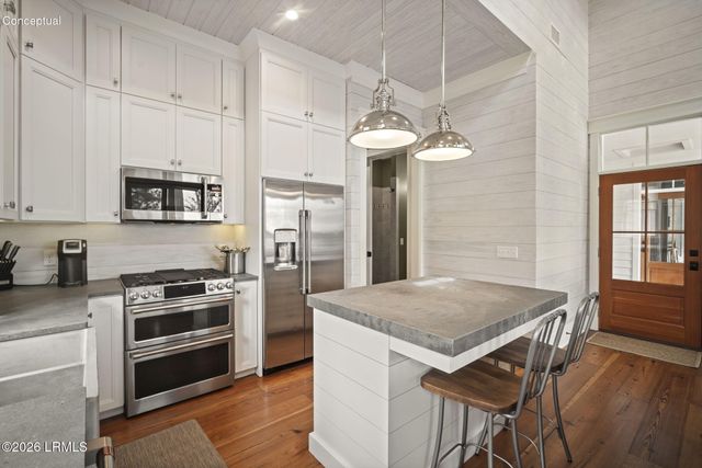 11 N Point Trail, Beaufort, SC 29907