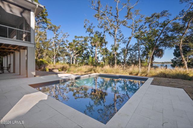 11 N Point Trail, Beaufort, SC 29907